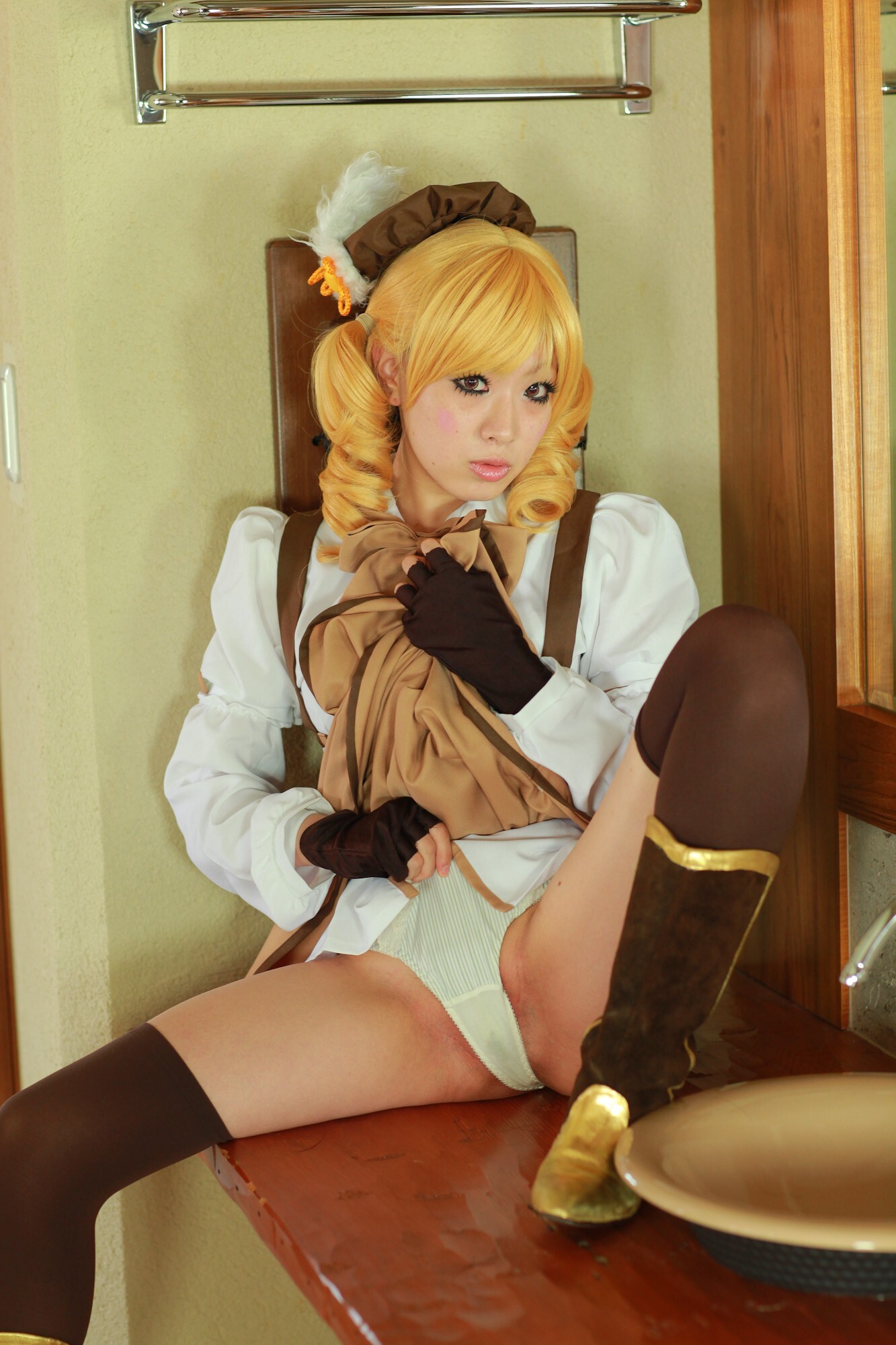 [Cosplay]  Mahou Shoujo Madoka Magika - New Mami Tomoe Hot Cosplay 1